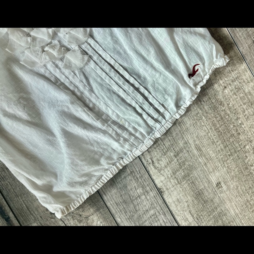 Hollister women’s top - Picture 8 of 8